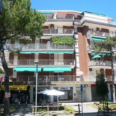 Residence Oceanico Lignano Sabbiadoro Exterior photo