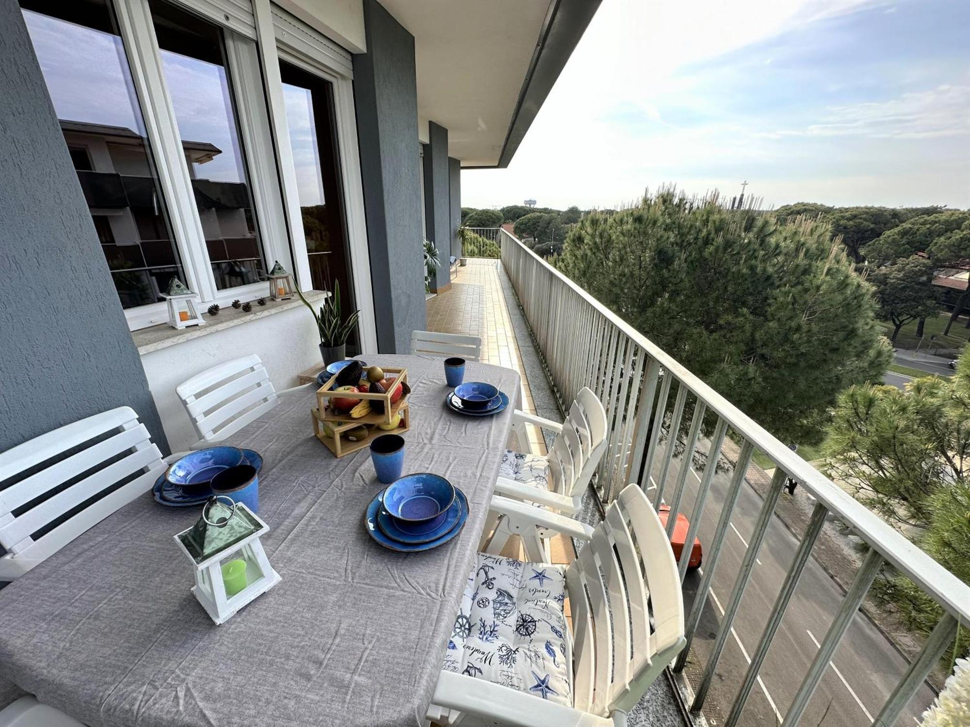 Residence Oceanico Lignano Sabbiadoro Exterior photo