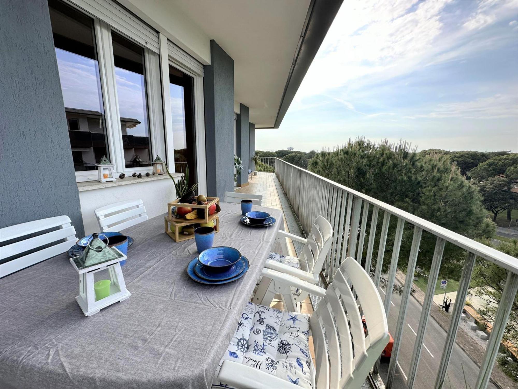 Residence Oceanico Lignano Sabbiadoro Exterior photo